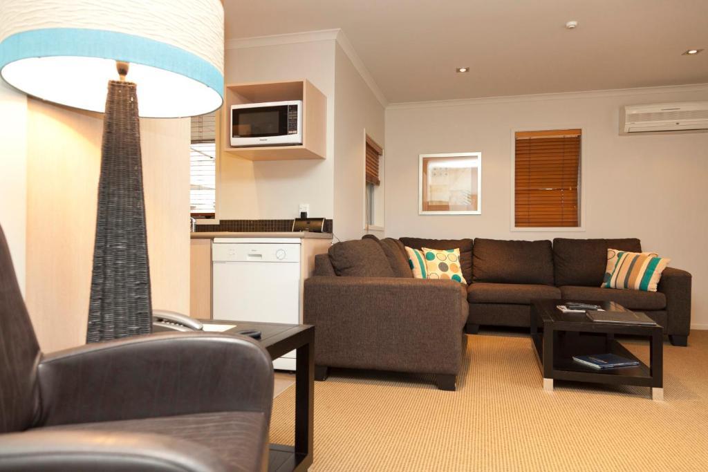 Beechtree Motel Таупо Екстериор снимка