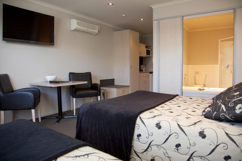 Beechtree Motel Таупо Екстериор снимка